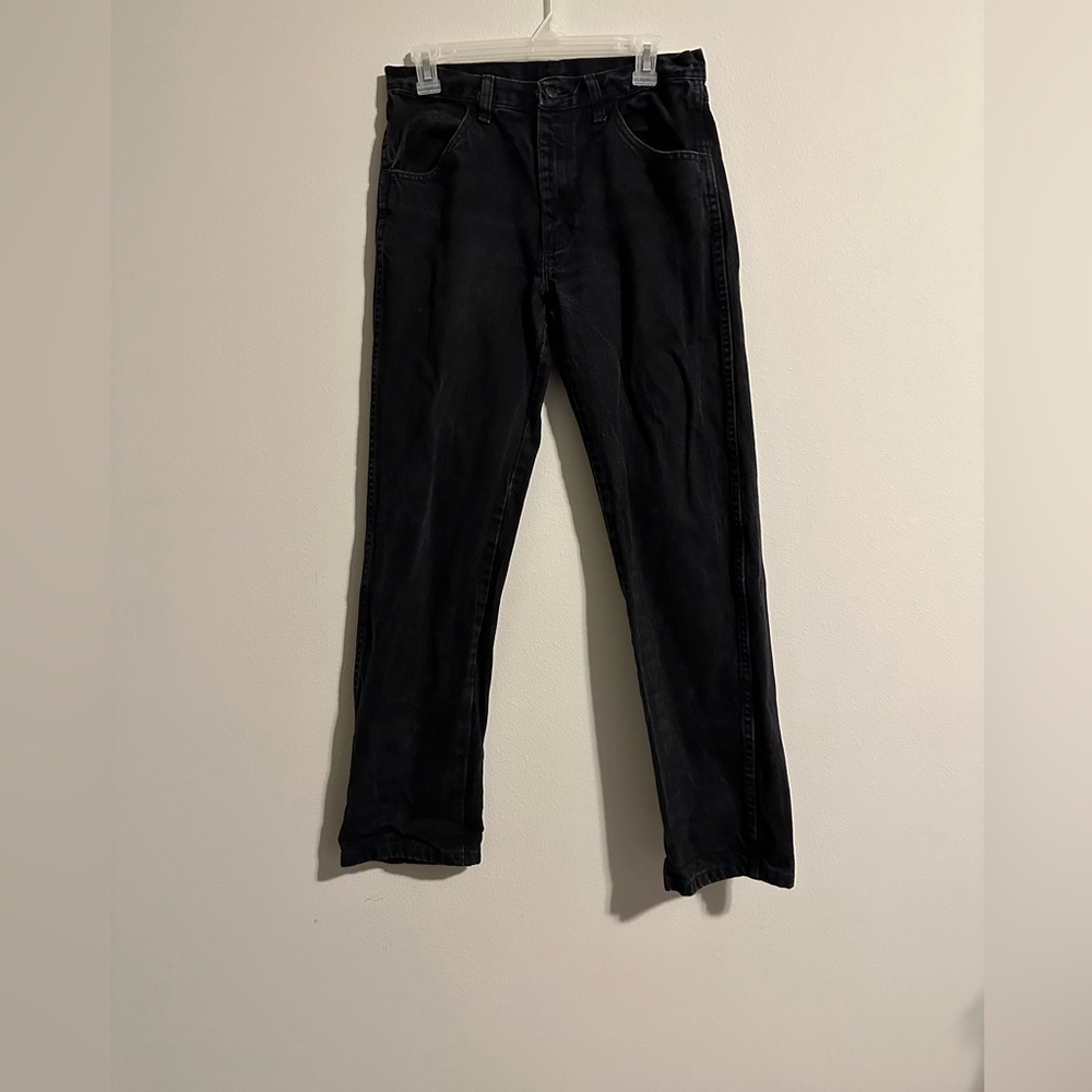 ~{ Black Jeans }~